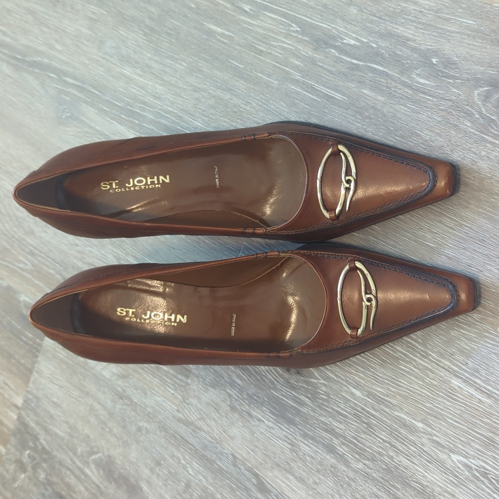 St. John Brown leather pointy toe heels
